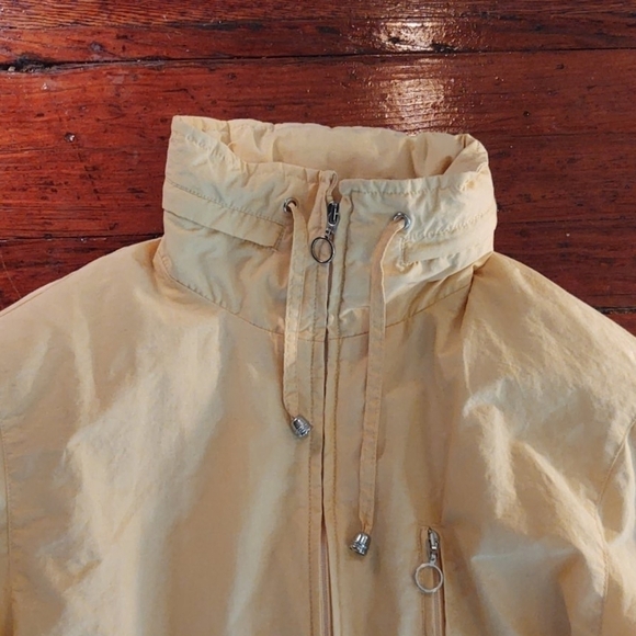 Talbots Petites Yellow Windbreaker Sz P - Picture 2 of 11